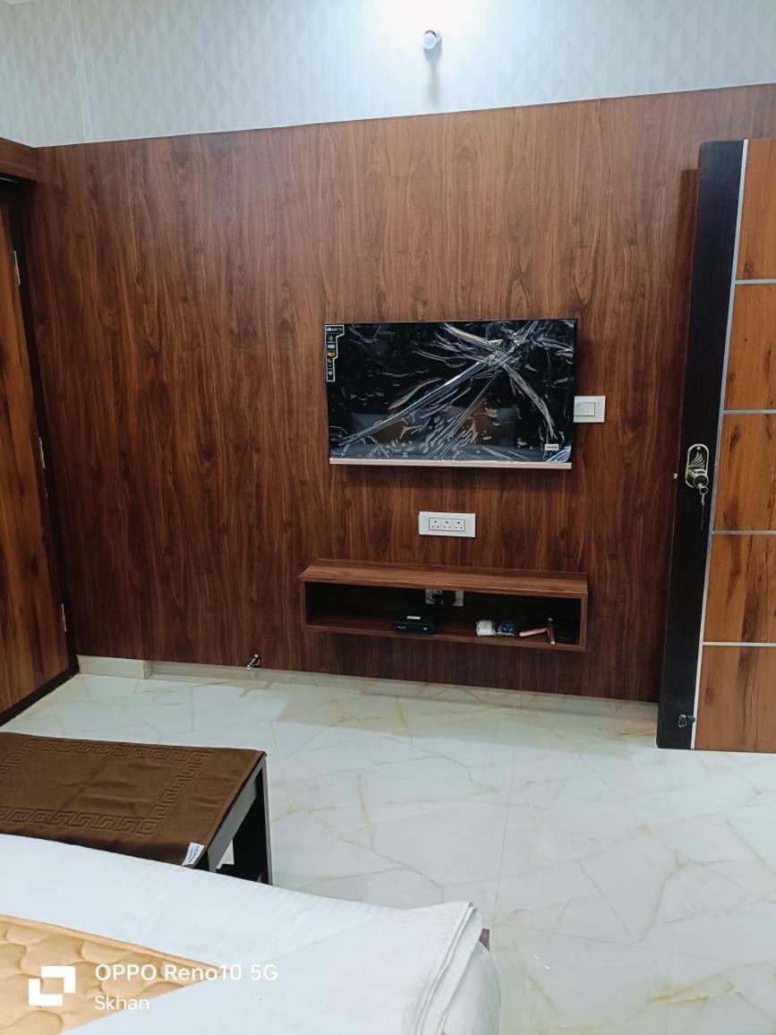 Golden Residency Ξενοδοχείο Kushālnagar Εξωτερικό φωτογραφία